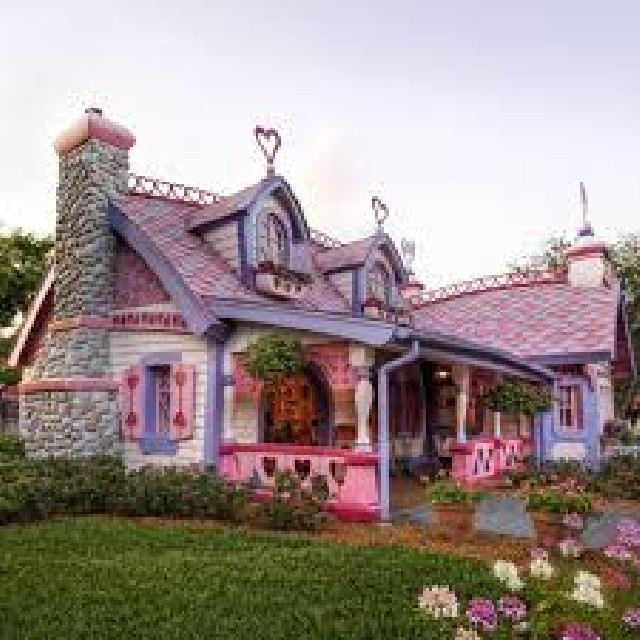 selling a beautiful spacious mobile home