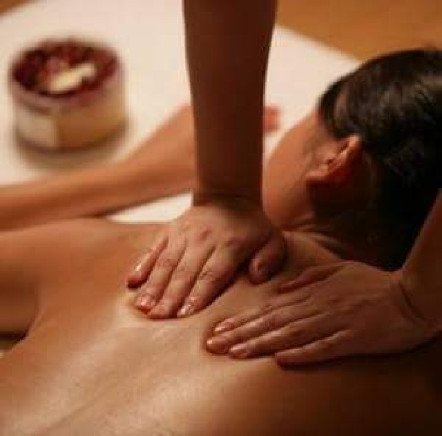 Foto 1 - Massagens variadas
