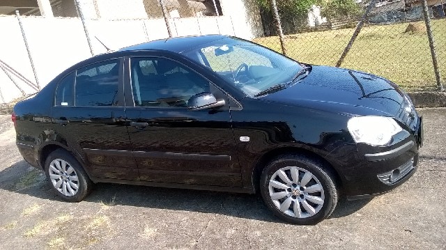 Foto 1 - Vw polo sedan